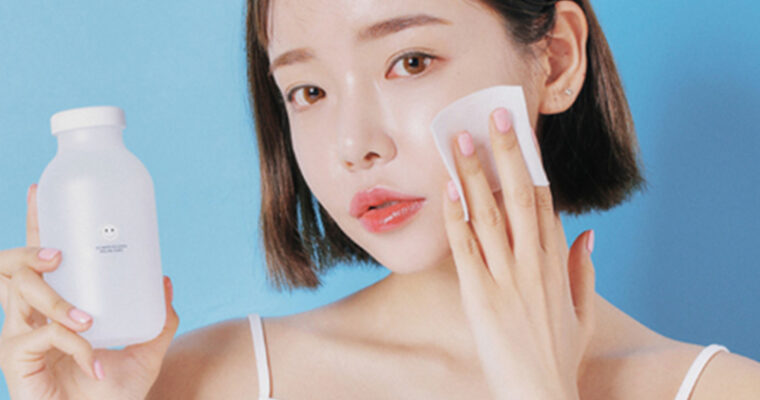 Tẩy trang nhiều có tốt không? Tẩy trang thế nào cho đúng?