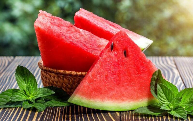Ăn dưa hấu có tác dụng gì? 7 lợi ích không ngờ từ dưa hấu