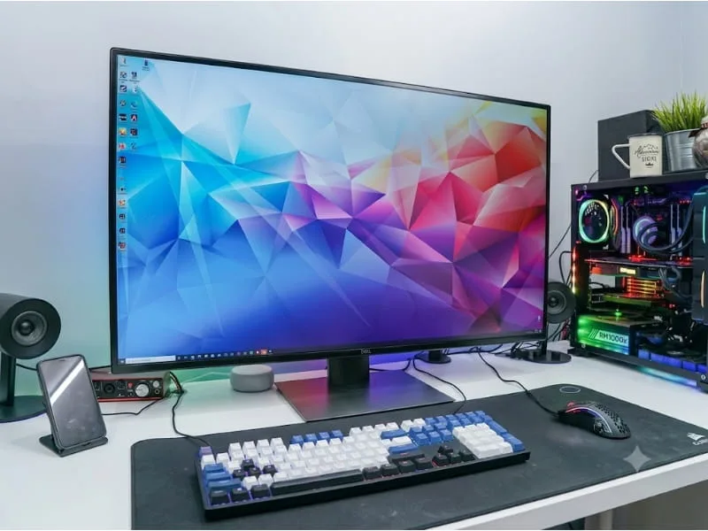Màn OLED là gì? 7 ưu điểm nổi bật và những điều cần biết